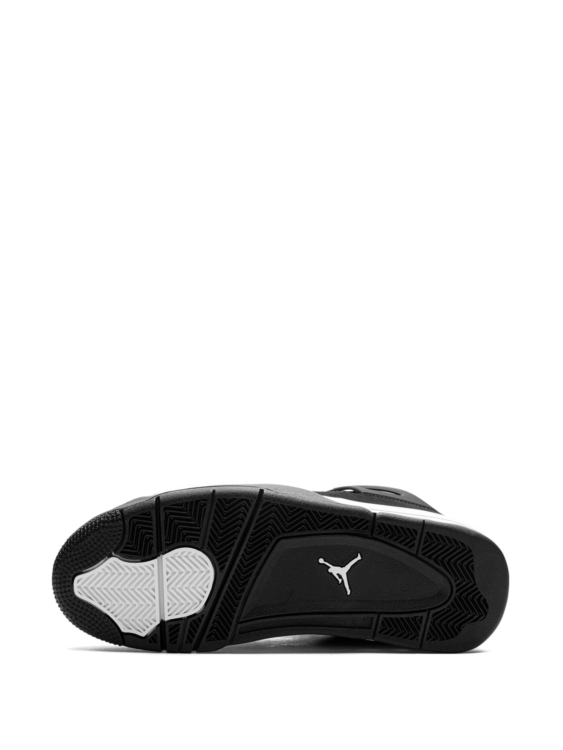 Jordan 4 Black Thunder