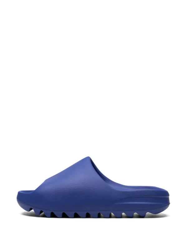 adidas Yeezy
YEEZY pantofle "Azure"